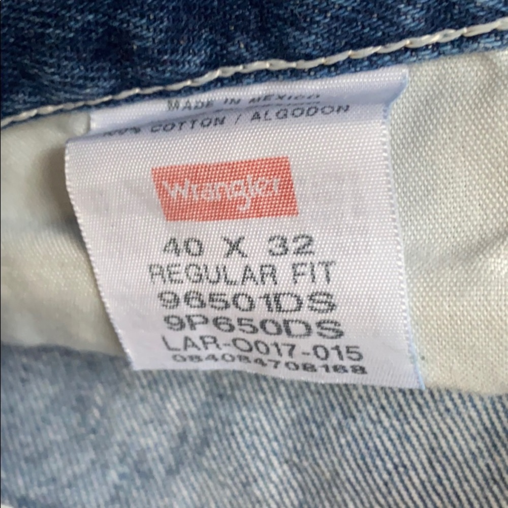Wrangler Blue Jeans size 40 x 32 - Picture 4 of 4